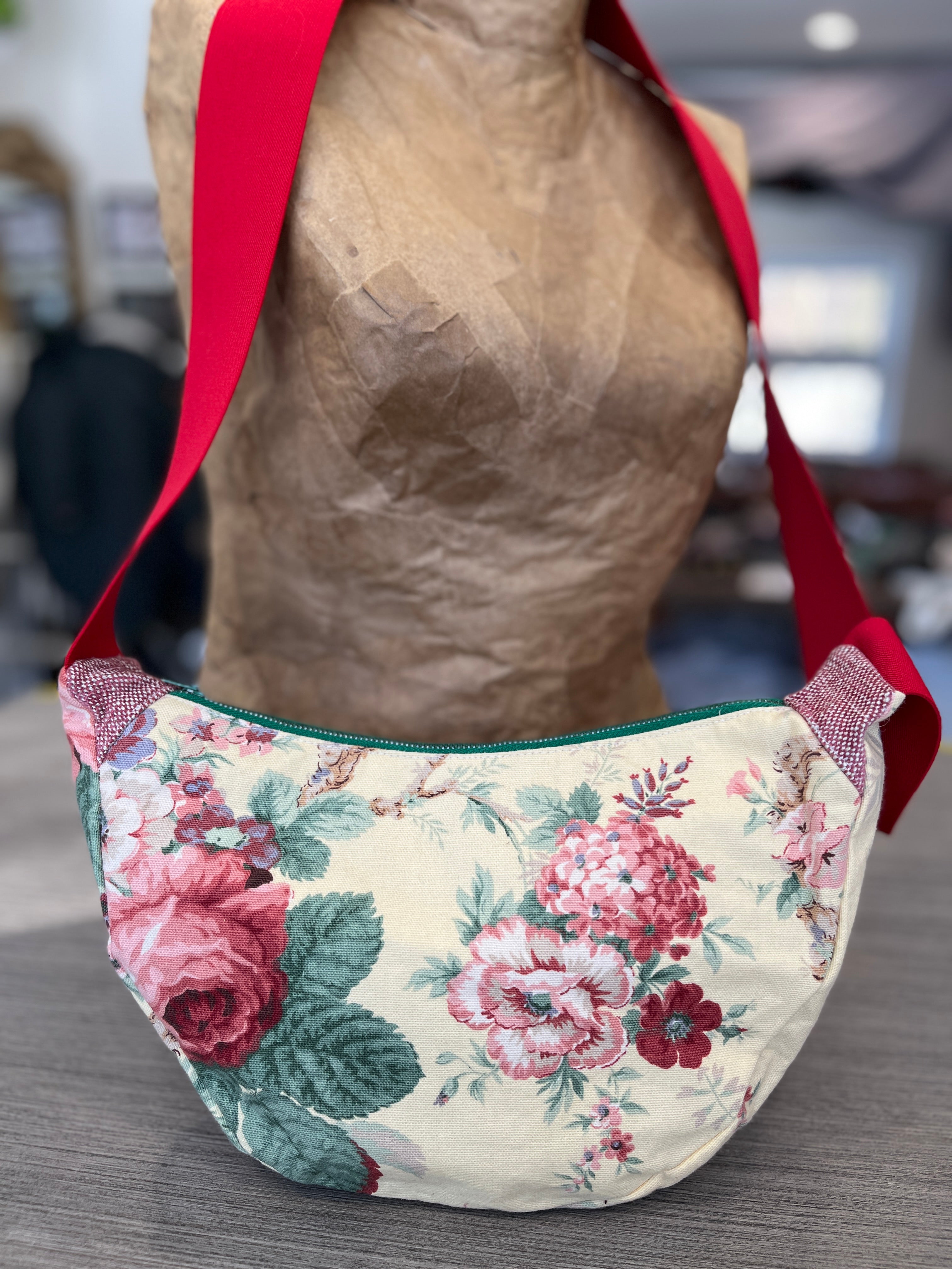 Sac demi-lune soleil