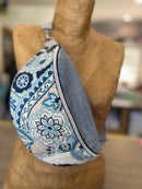 Sac banane fleur bleue