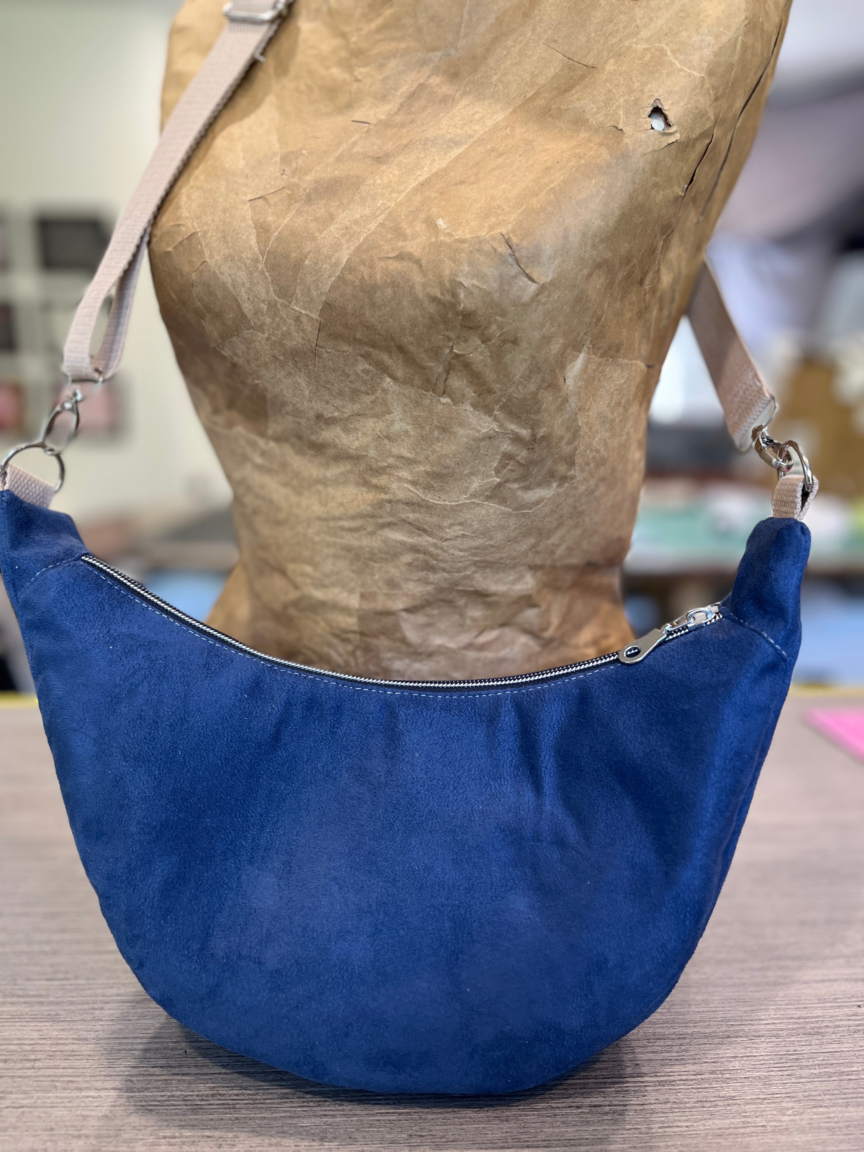 Sac demi-lune radiance
