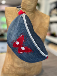 Sac banane envolée au coeur des fraises