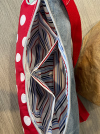 Sac demi-lune fleur de fraise