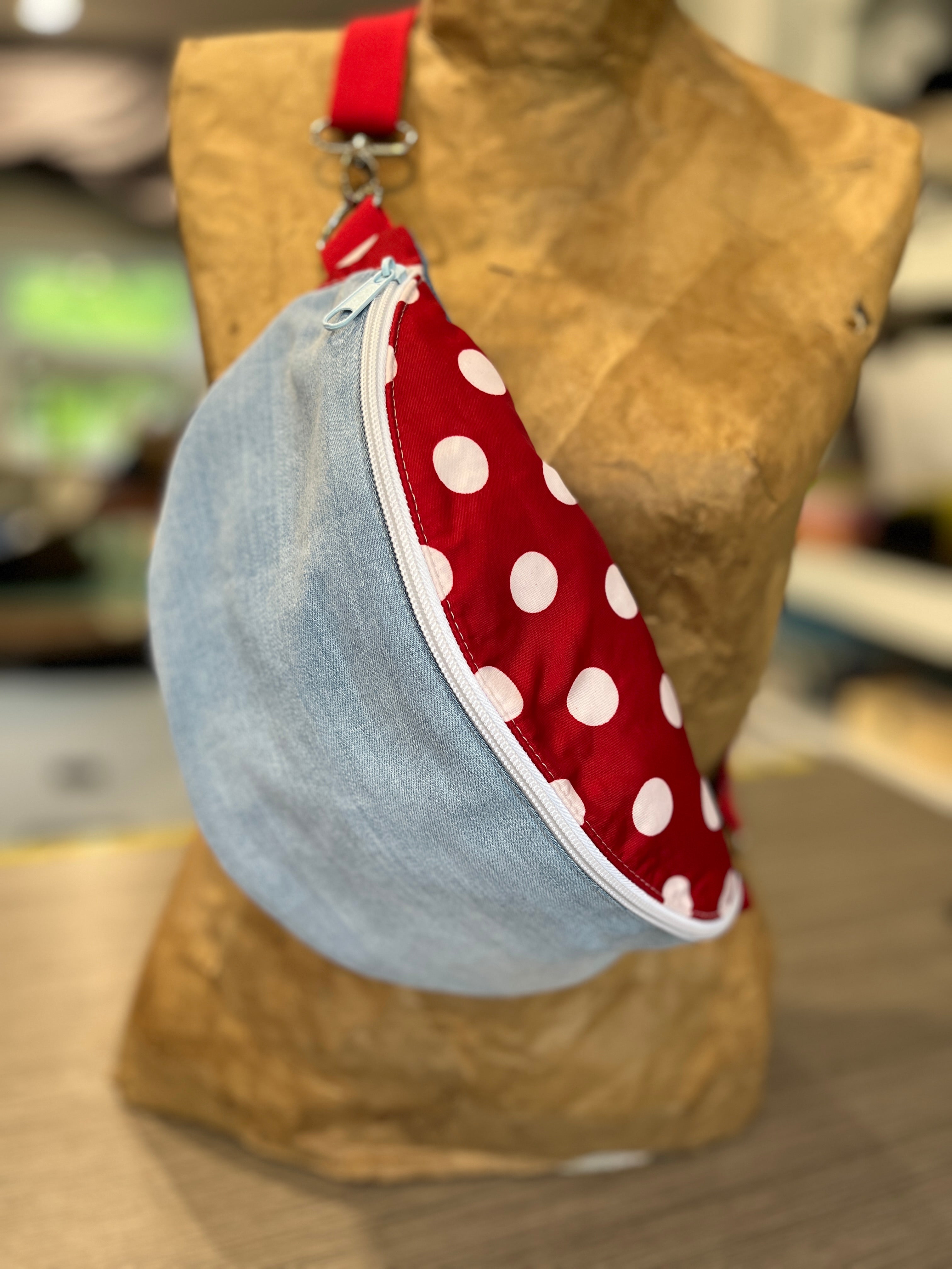 Sac banane douce fraise