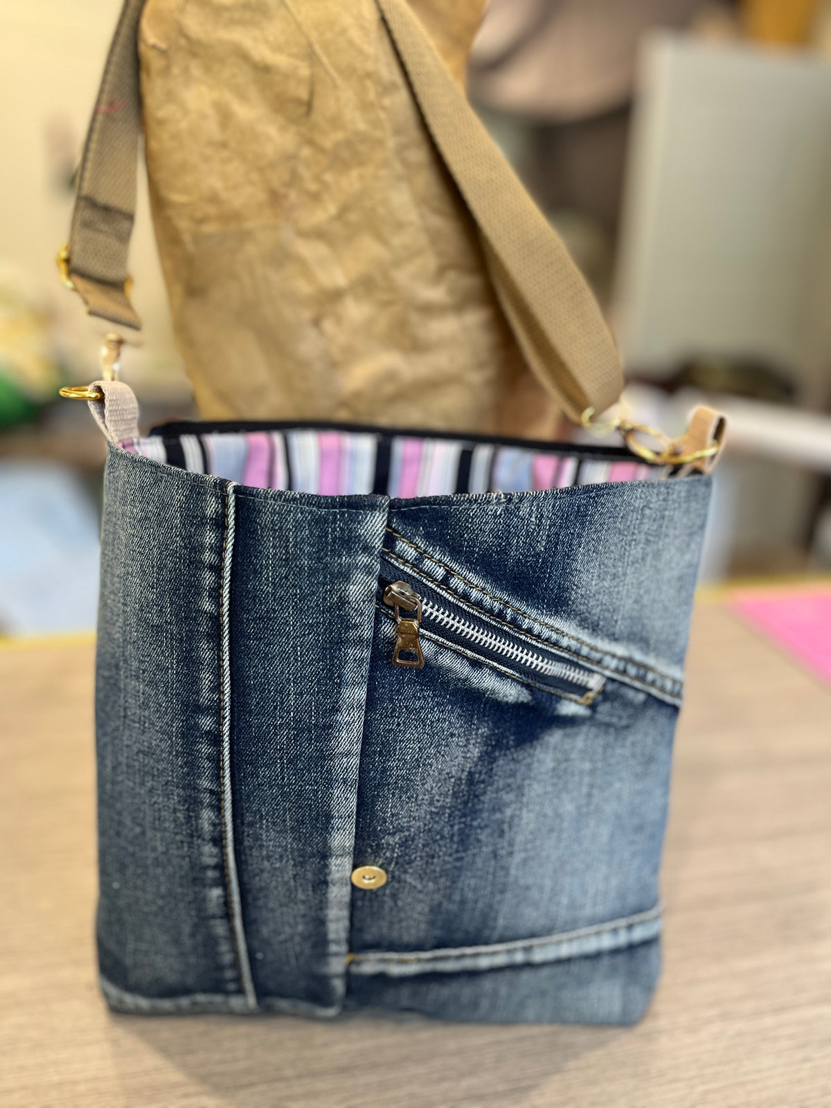 Sac messager à rabat interchangeable jeans caractère