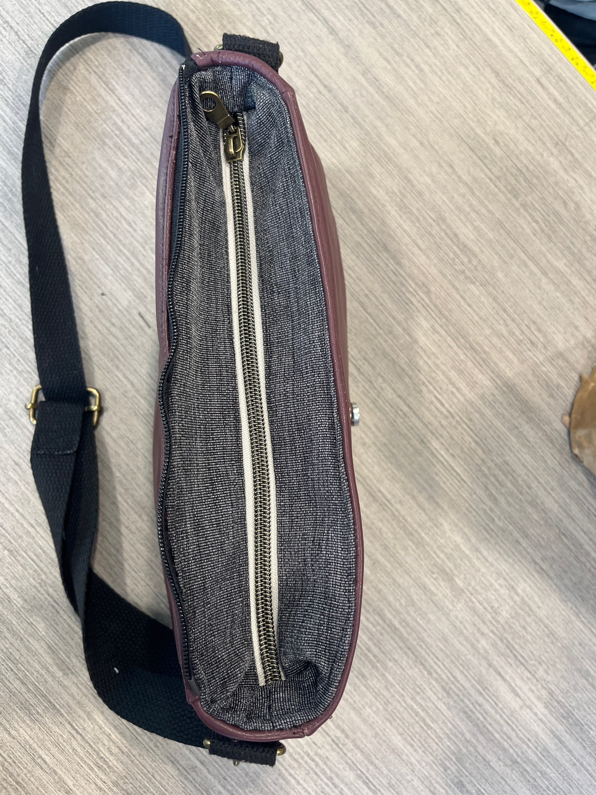 Sac à main rabat interchangeable aubergine